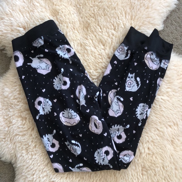 Urban heritage pj set - Picture 4 of 5